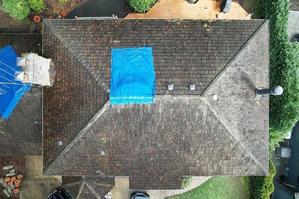 roofing contractor work by Brave Roofers